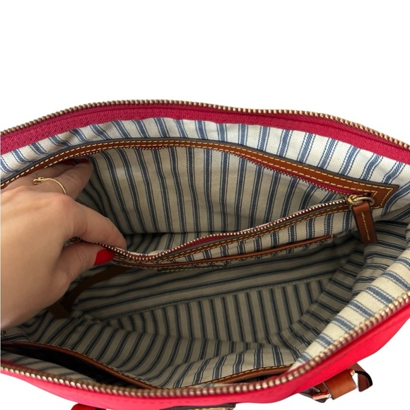 DOONEY & BOURKE Wayfarer Large Zip Tote - Picture 12 of 12